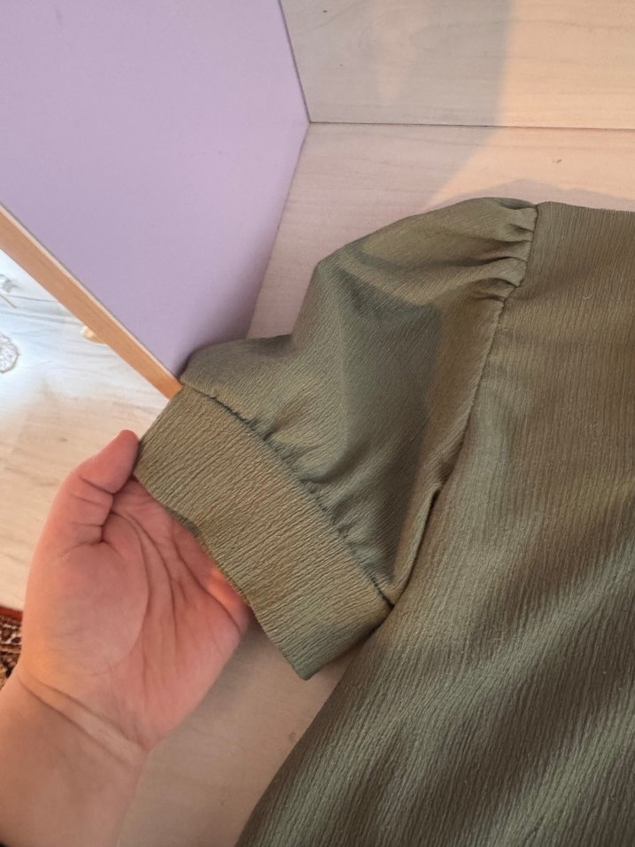 Kadın Haki Kısa Kollu Rahat Bluz - Görsel 3