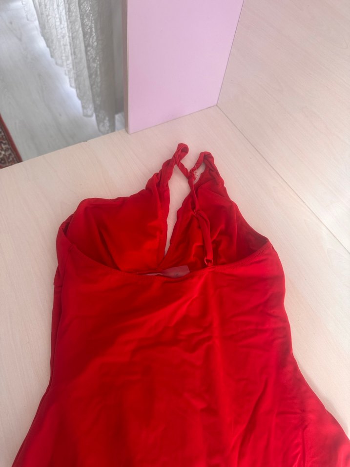 Parlak Kırmızı Drapeli Kadın Mayo - Görsel 4