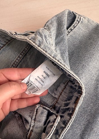 Açık Mavi Rahat Kesim Kadın Kot Pantolon - Görsel 6