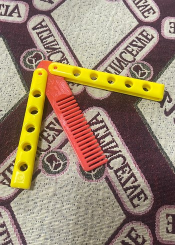 Renkli Plastik Kelebek Bıçak ve Tarak - Görsel 3