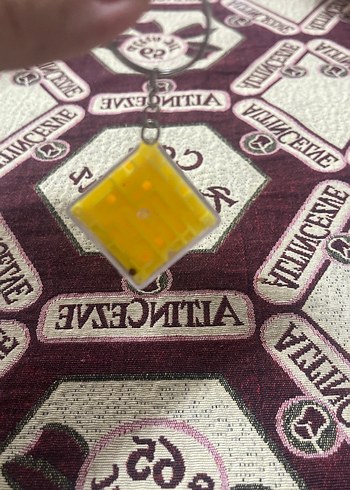 Sarı Labirent Küp anahtarlık - Görsel 3