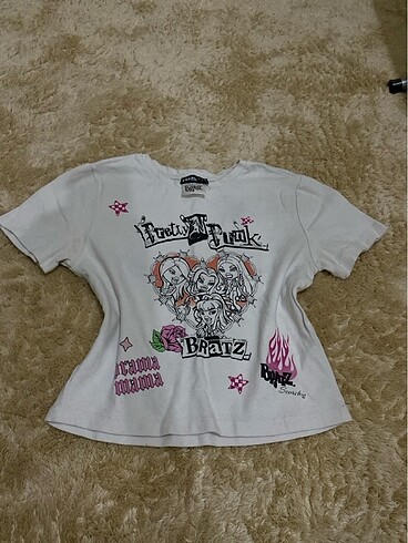 Bratz lisanslı crop tişört