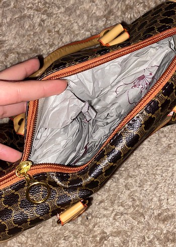 Kahverengi Deri Kadın El Çantası - Görsel 4