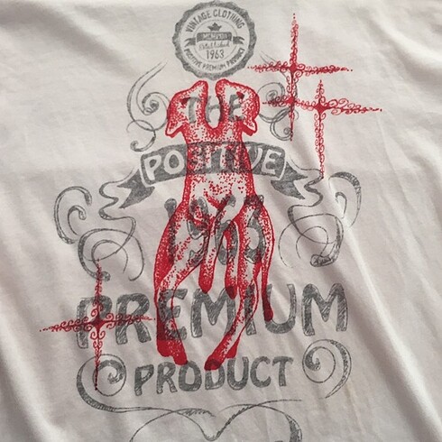 Diğer açık pembe çizimli tshirt