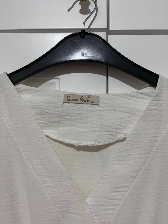 Kadın Beyaz Keten Uzun Kollu Fırfırlı Elbise - Görsel 4