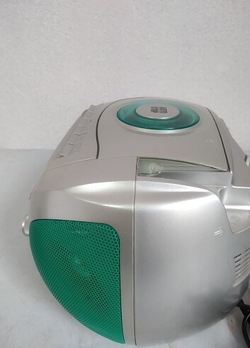 Beden Sunny radyo kaset çalar