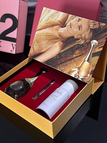 Kadın dior jadore parfüm