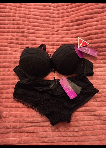 Fantezi iç çamaşırı seti - Görsel 8