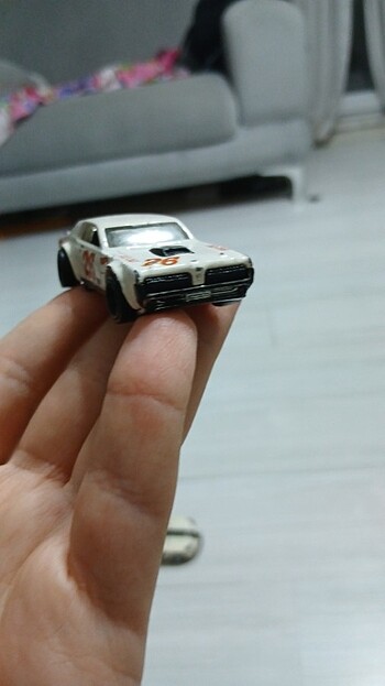  Demir araba hotwheels