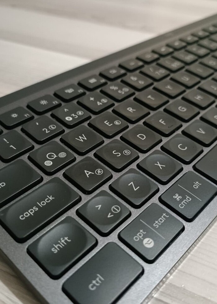 Logitech MX KEYS  - Görsel 2