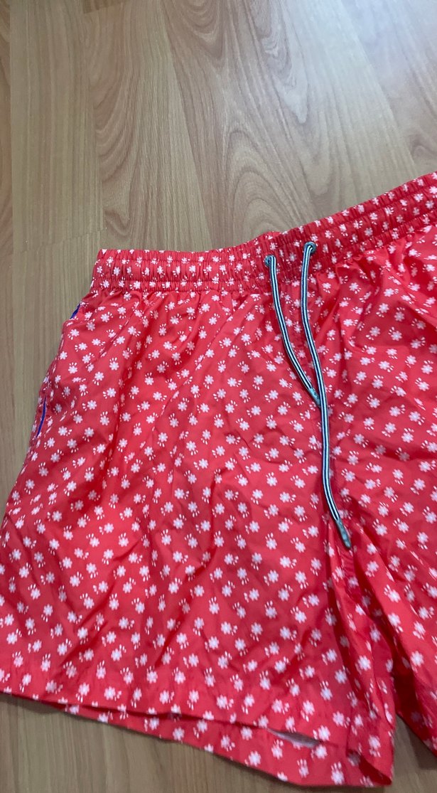 Düğmeli Kırmızı Erkek Midi Şort - Görsel 2