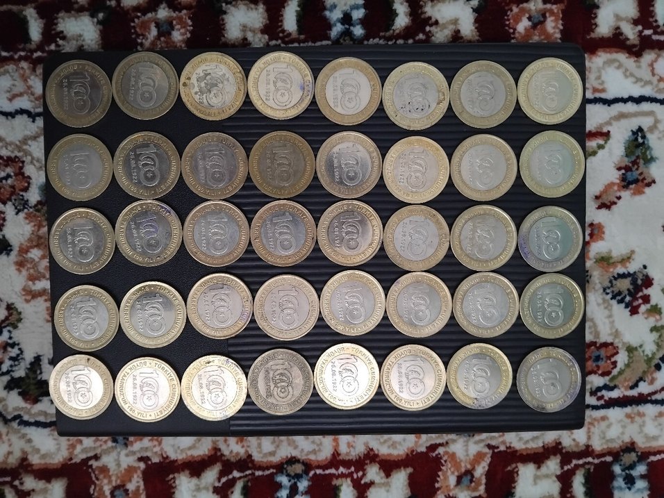 Erkek Parlak Altın Vintage Rozet - Görsel 2