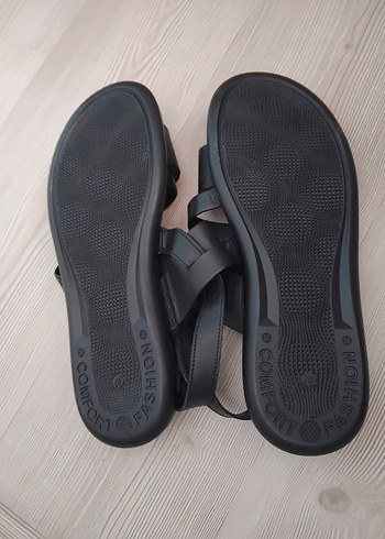 45 Beden siyah Renk Siyah Tokalı Erkek Hakiki Deri Sandalet