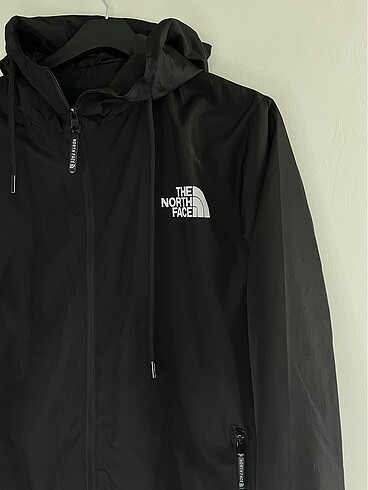 North Face Yağmurluk