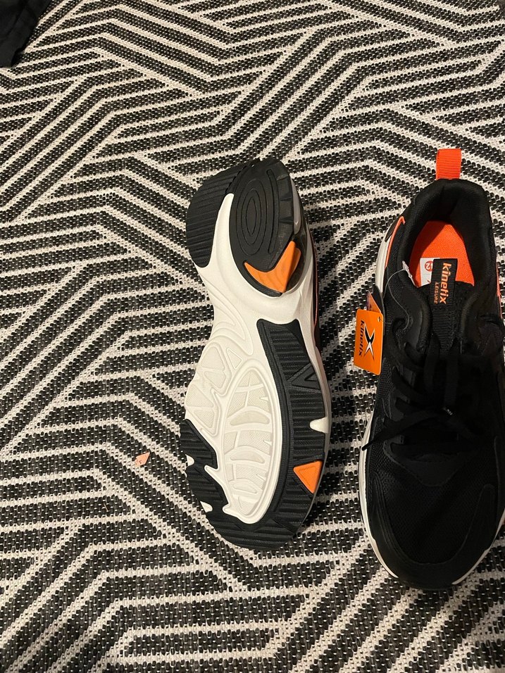 Kinetik Siyah-Turuncu Spor Ayakkabı 42 - Görsel 3