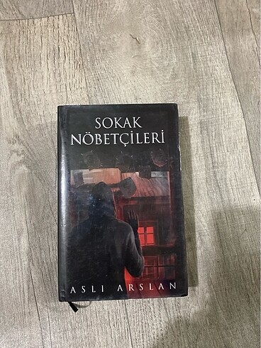 Sokak Nöbetçileri- Aslı Arslan
