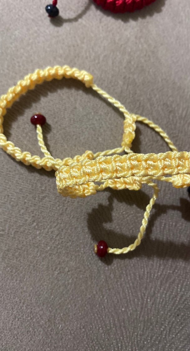 Sarı Boncuklu Kadın Bileklik - Görsel 2