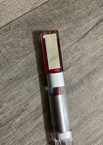 Farmasi Kırmızı Ruj - Shine Rush 07 - Görsel 3