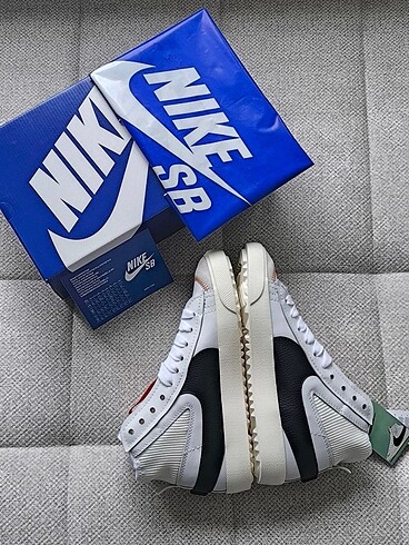 Nike NİKE BLAZER