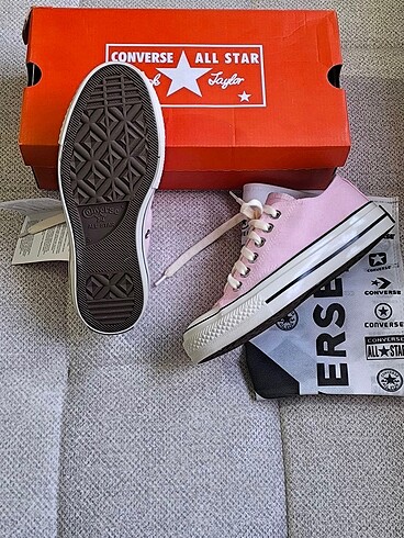 CONVERSE ALL STAR CHUK TAYLOR