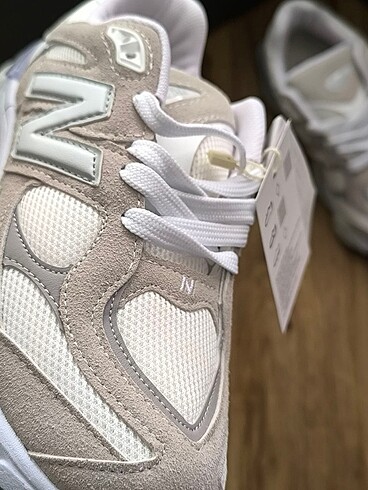 38 Beden ten rengi Renk NEW BALANCE 9060