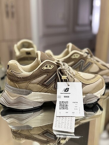 NEW BALANCE9060