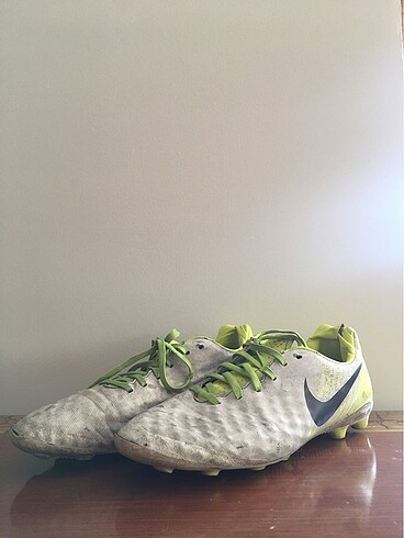 Nike Phantom Krampon