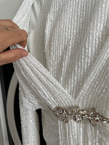 Taşlı şık elbise - Görsel 3