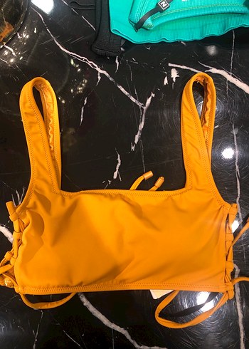 İpli Spor Bikini Üstü