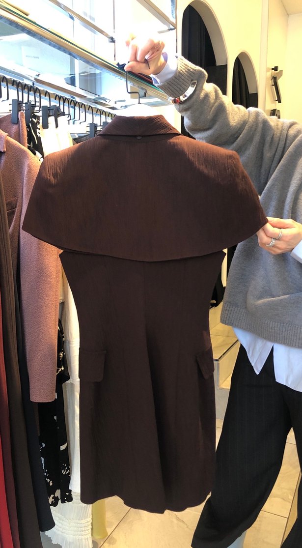 Düğmeli kahverengi elbise - Görsel 2