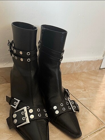 Stradivarius Tertemiz bot