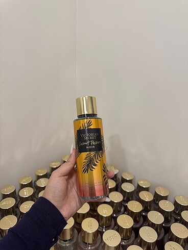Coconut Passion Noir body mist