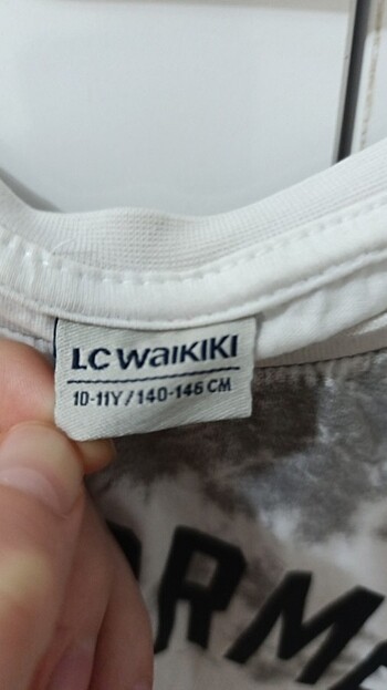 LC Waikiki Sıfır kol t-shirt