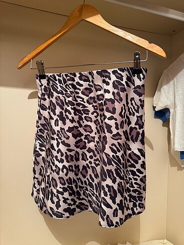 Leopar saten etek