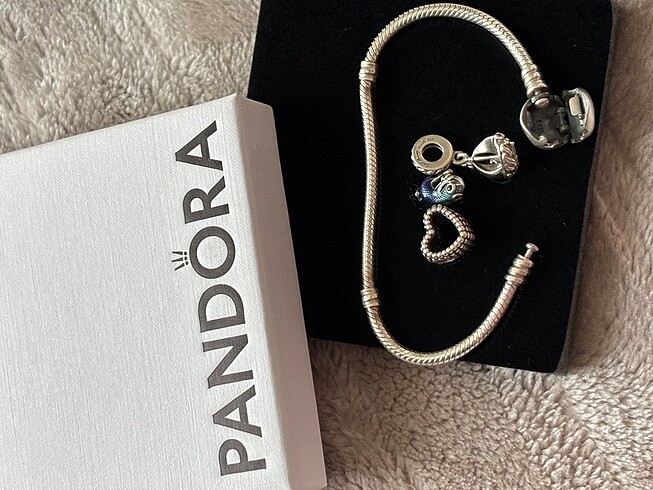 Pandora bileklik