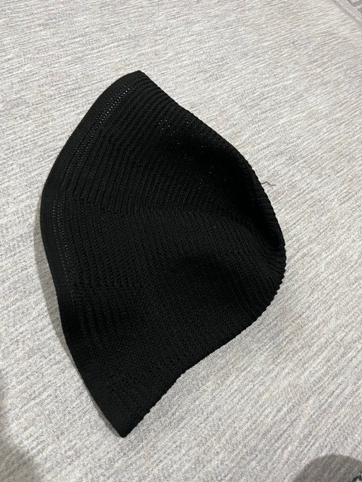 Siyah Örgü Kadın Şapka - Görsel 3