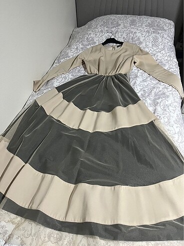 Uzun Sade Abiye Elbise - Görsel 5