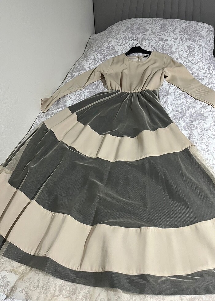 Uzun Sade Abiye Elbise - Görsel 5