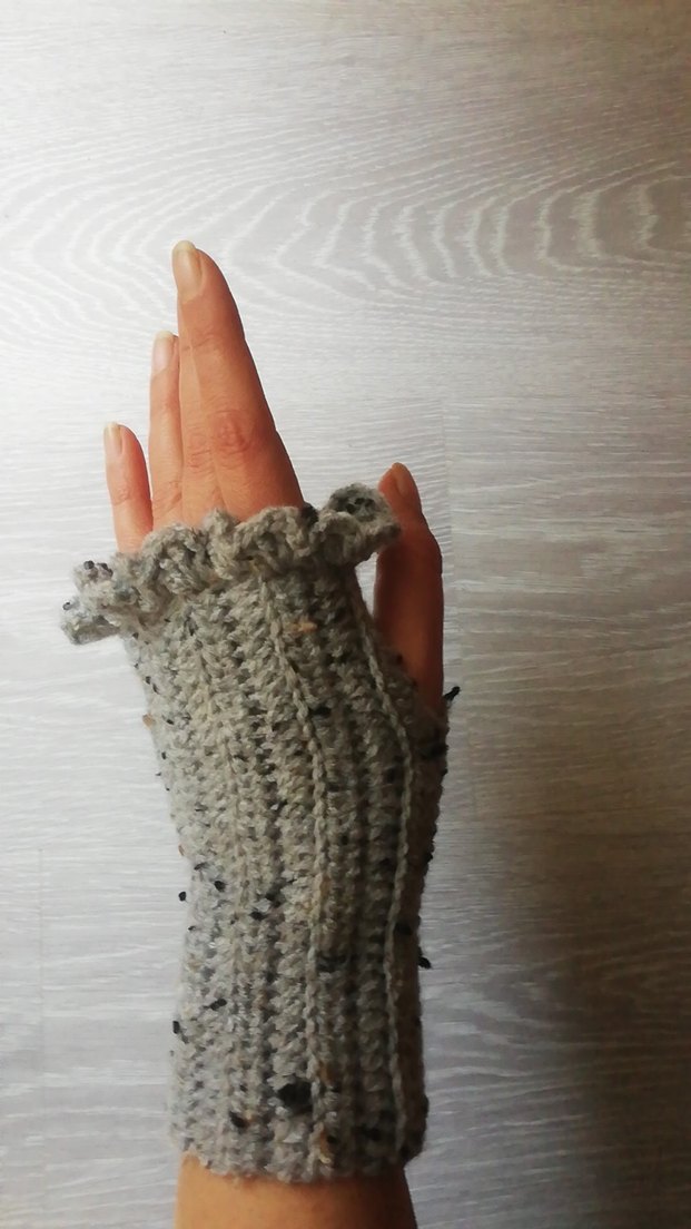 Gri Örgü Kadın Eldiven ve Saç Bandana Takım - Görsel 3