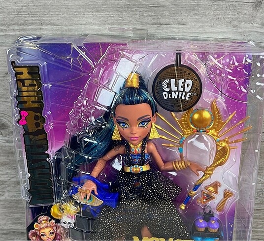 Beden Renk Monster High Monster Ball Cleo