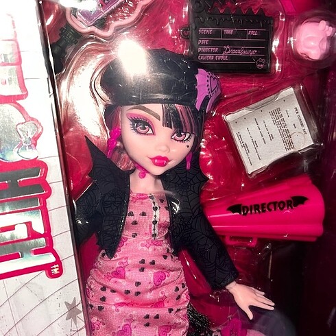  Beden Monster high draculara
