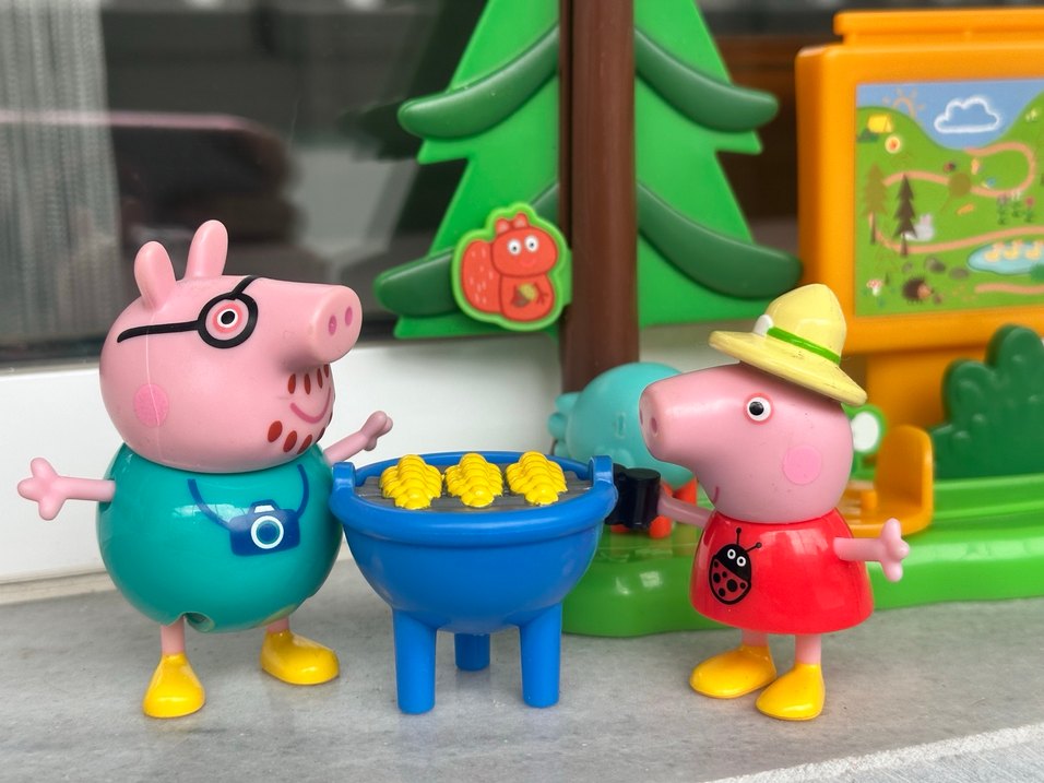 Peppa Pig kamp seti - Görsel 4