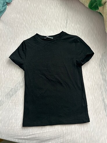 Üste yapışan body tshirt