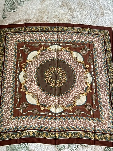 İpek Vintage Eşarp