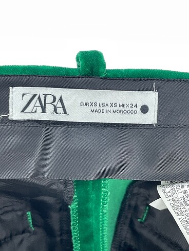 xs Beden yeşil Renk Zara Düz Kesim %70 İndirimli.