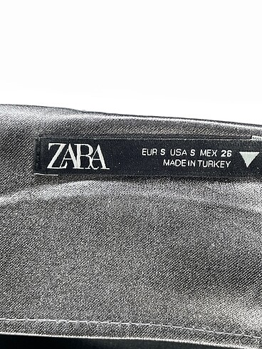 s Beden gri Renk Zara Uzun Elbise %70 İndirimli.