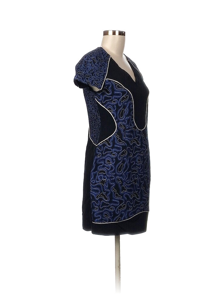 Fabrika Kısa Elbise %70 İndirimli. - Görsel 2