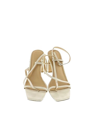 39 Beden Vintage Love Sandalet %70 İndirimli.