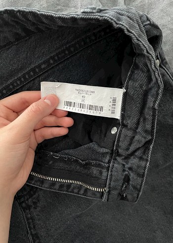 Gri Bol Kesim Midi Kot Pantolon - Görsel 3