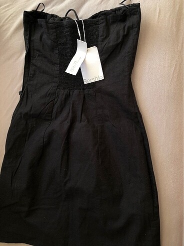 xs Beden bershka straplez elbise